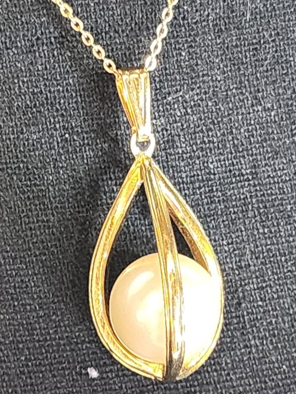 Avon Floating Large Cream Faux Pearl Inside a Gold Tone Cage Pendant NO CHAIN